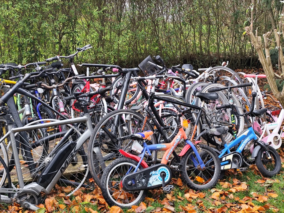 Andet, Diverse cykler og dele