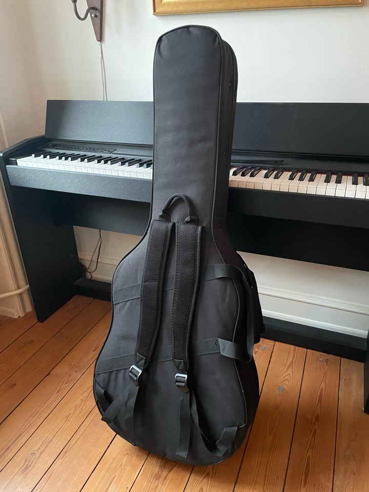 Guitar softcase , SKB SC18