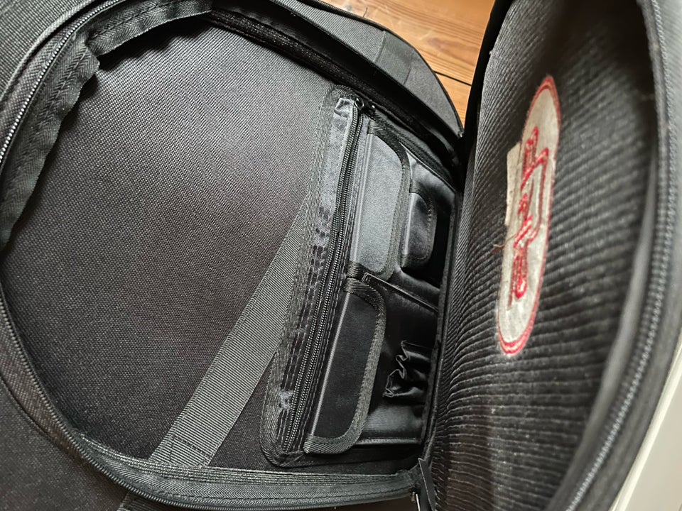 Guitar softcase , SKB SC18