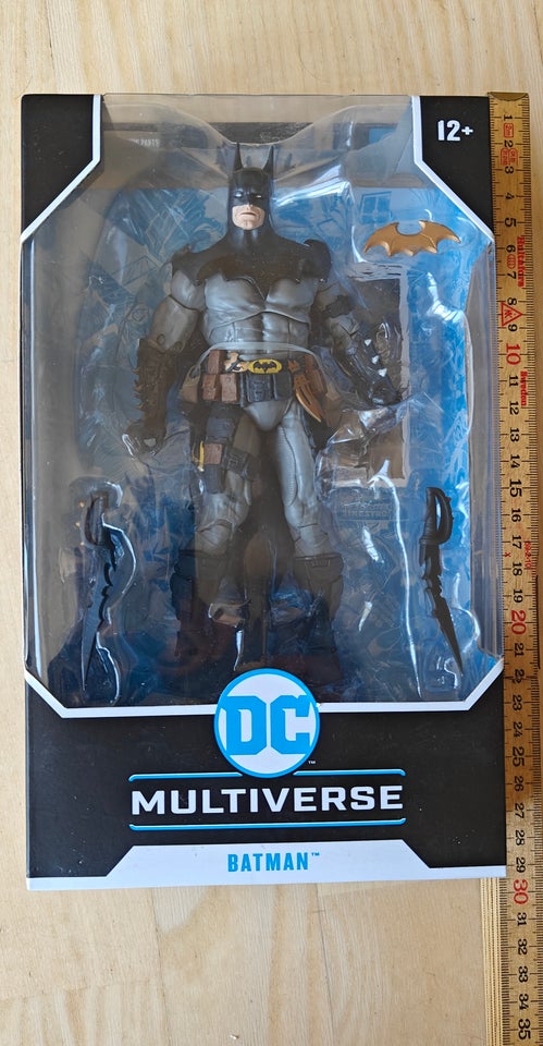 Batman DC Multiverse figur