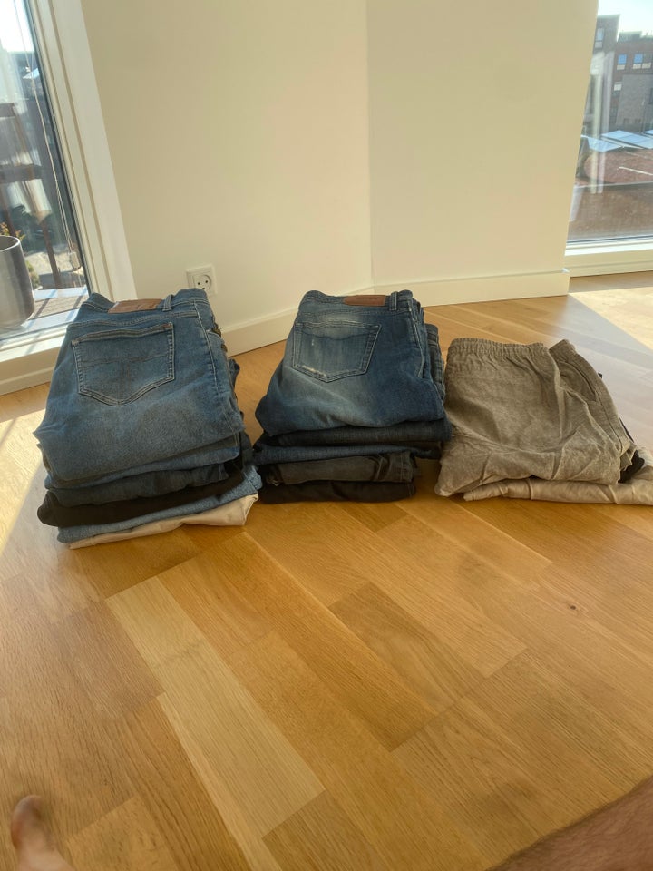 Jeans, Tiger of Sweden, str. 33