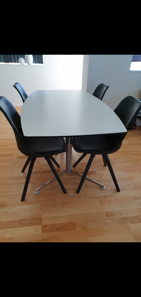 Spisebord Laminat Paustian