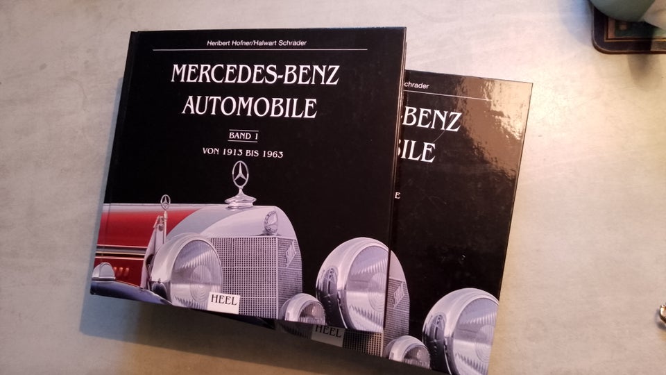 Mercedes Benz Automobile to bind,