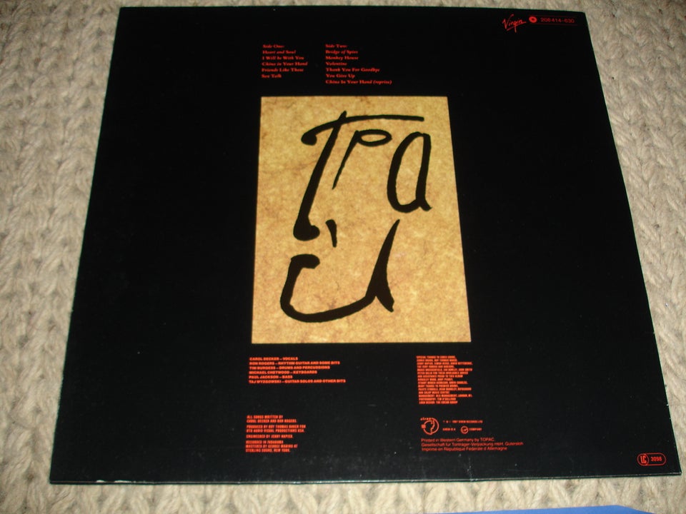 LP, T'Pau - T' Pau ( China In Your Hand