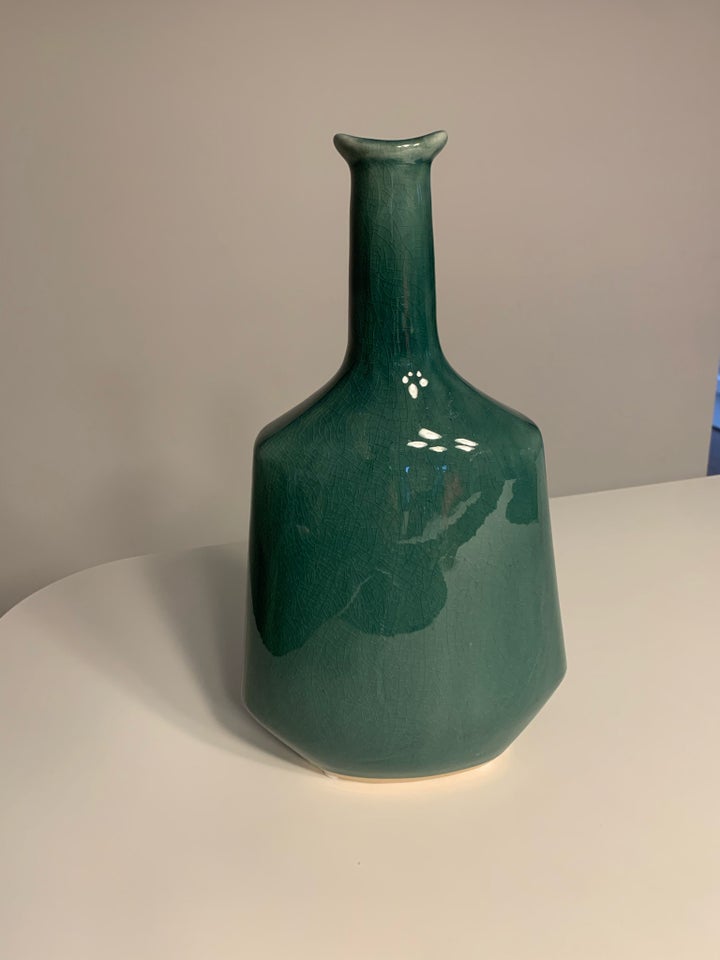 Vase , Ukendt keramik