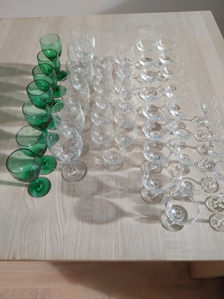 Glas, Kirsten Pil, div. glas