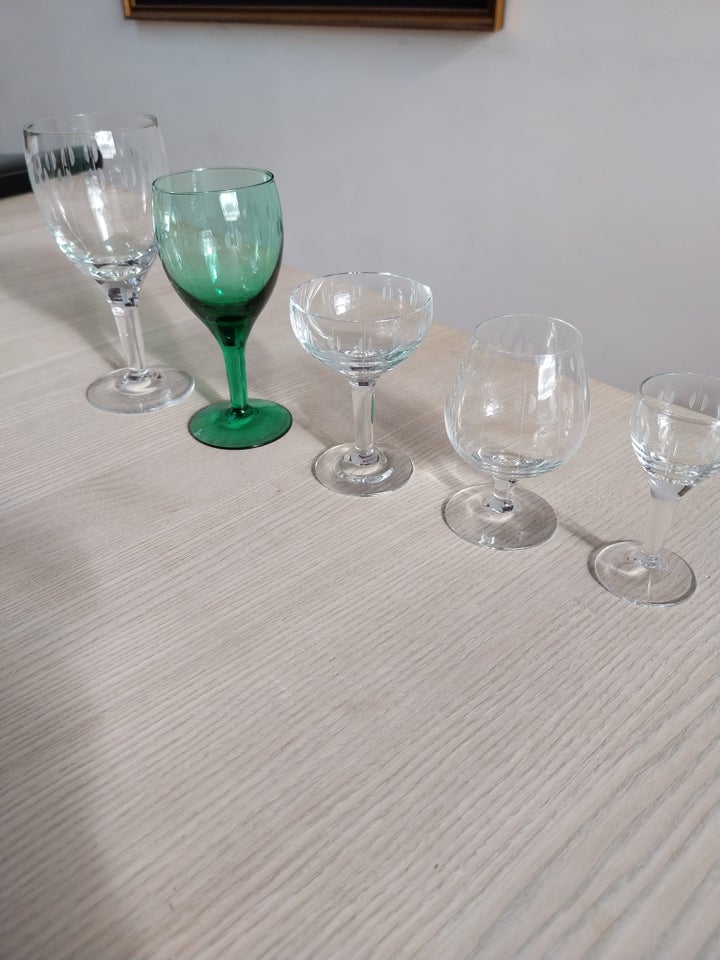 Glas, Kirsten Pil, div. glas