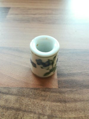 Porcelæn Mini lysestage 3 cm høj