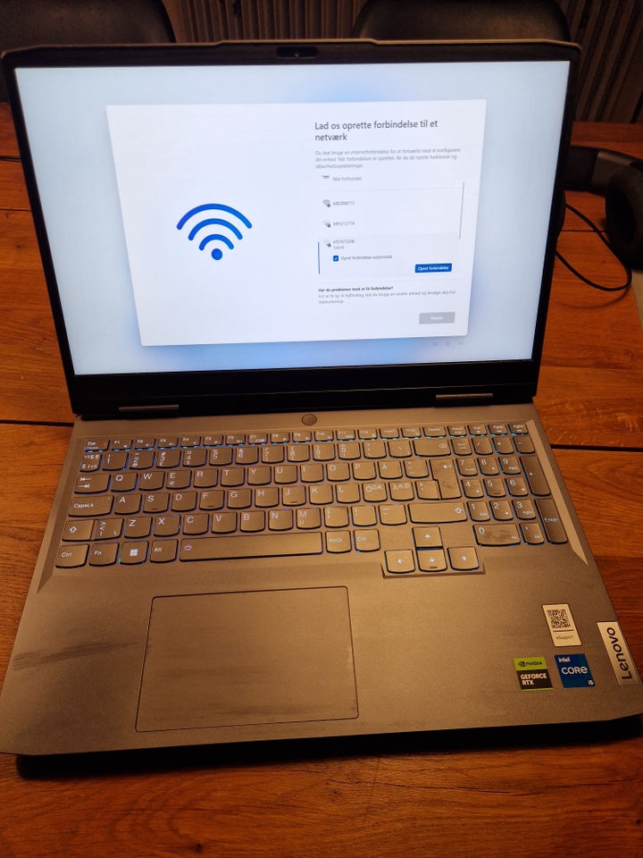 Lenovo LOQ, Intel Core i5 GHz, 16 GB