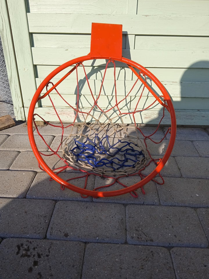 Basketballkurv