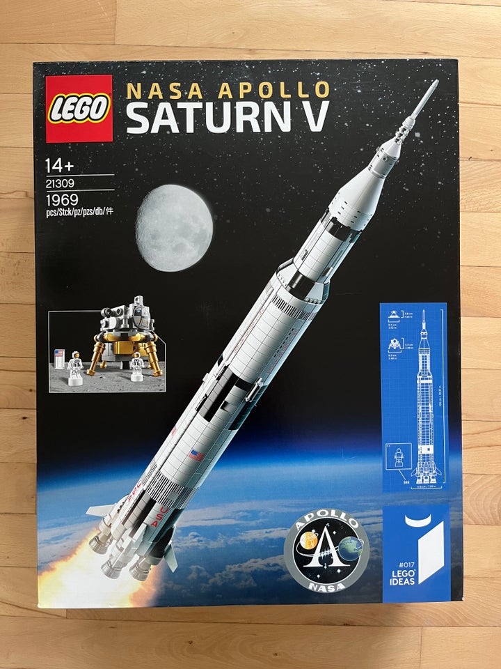 Lego Ideas, 21309 Apollo Saturn V