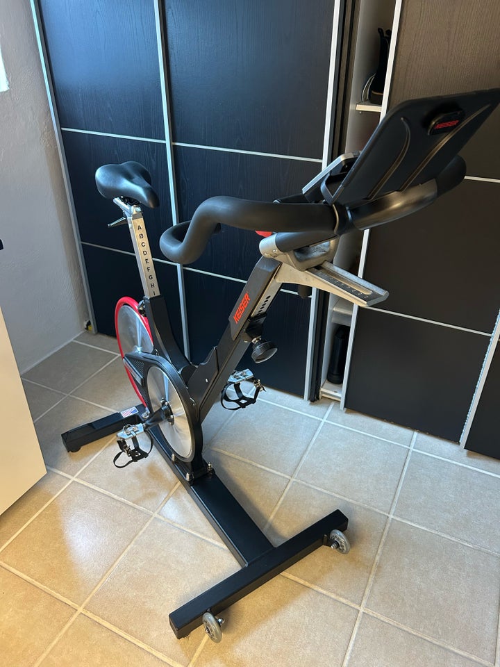 Motionscykel, Pro Spinningcykel,