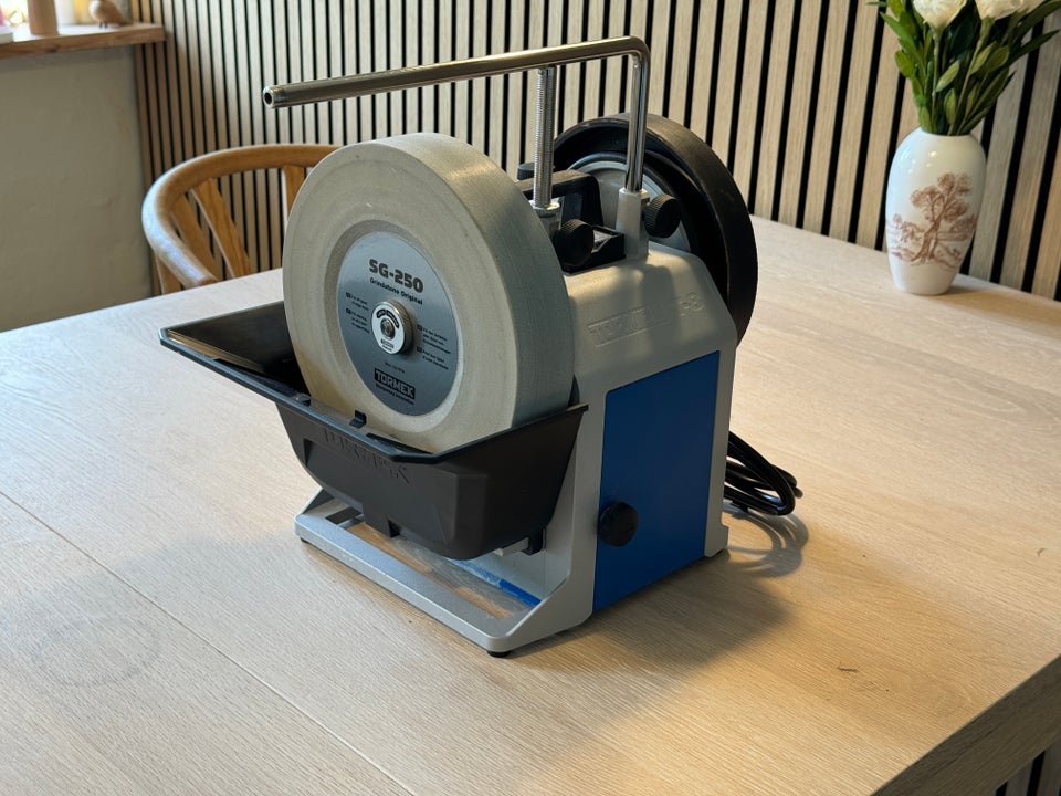 Tormek T8 + stor udstyrspakke