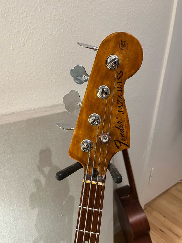 Elbas, andet mærke Jazz Bass