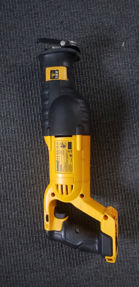 Bajonetsav DeWalt