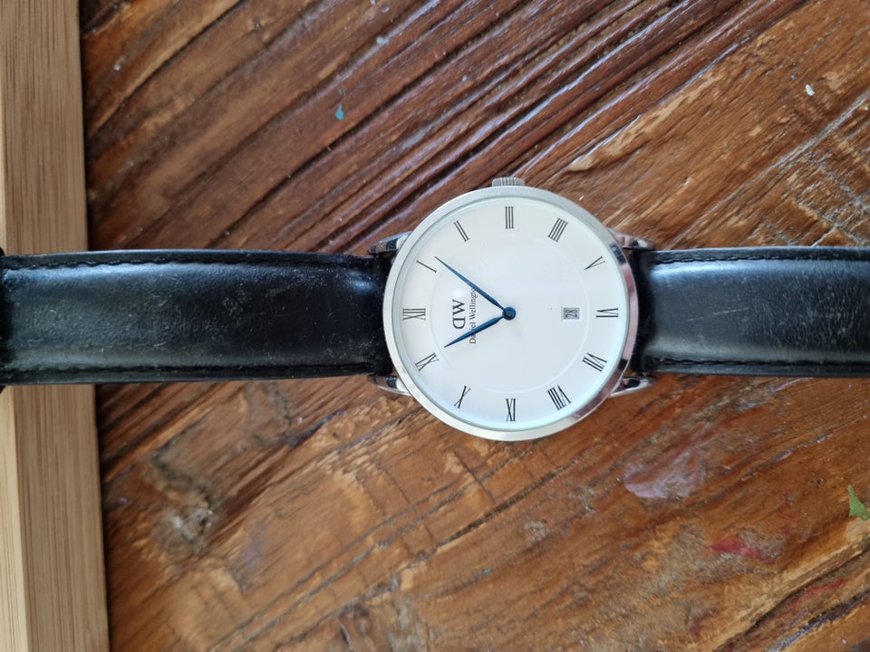 Herreur, Daniel Wellington