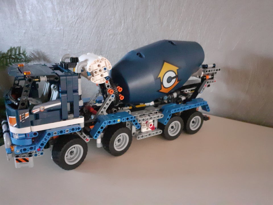 Lego Technic, 42112