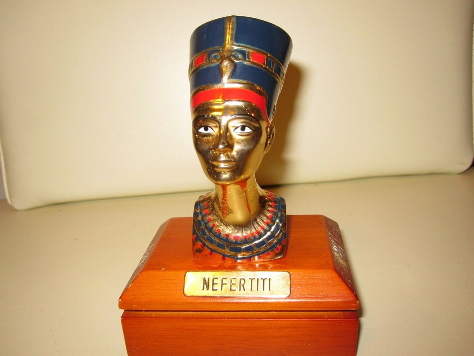 Nefertiti