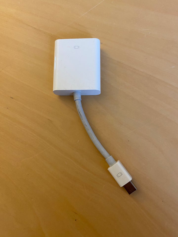 Adapter, Apple