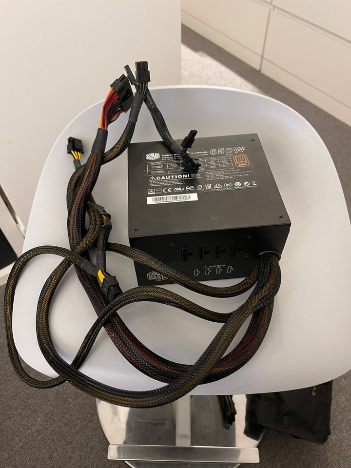 Strømforsyning Cooler Master