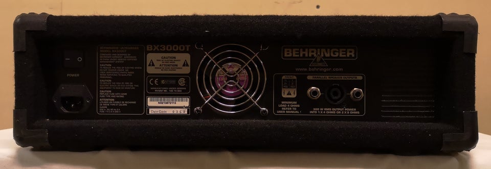 Basamplifier, Behringer BX3000T,