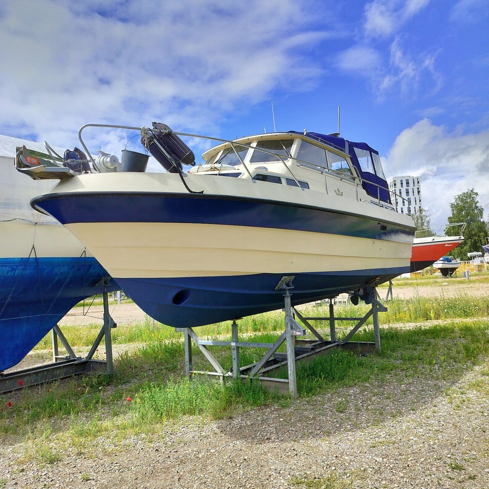 Wikingboat 28 Motorbåd årg 1982