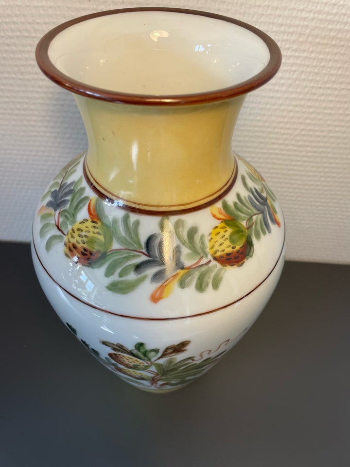 Porcelæn Vase HC selb barvia