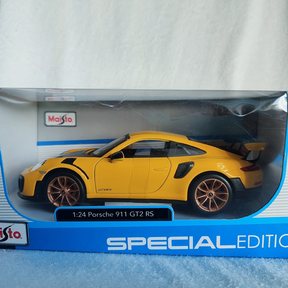 Modelbil Maisto Porsche 911 GT2