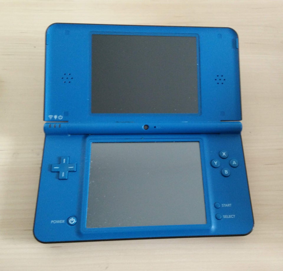 Nintendo DSI XL Nintendo DS