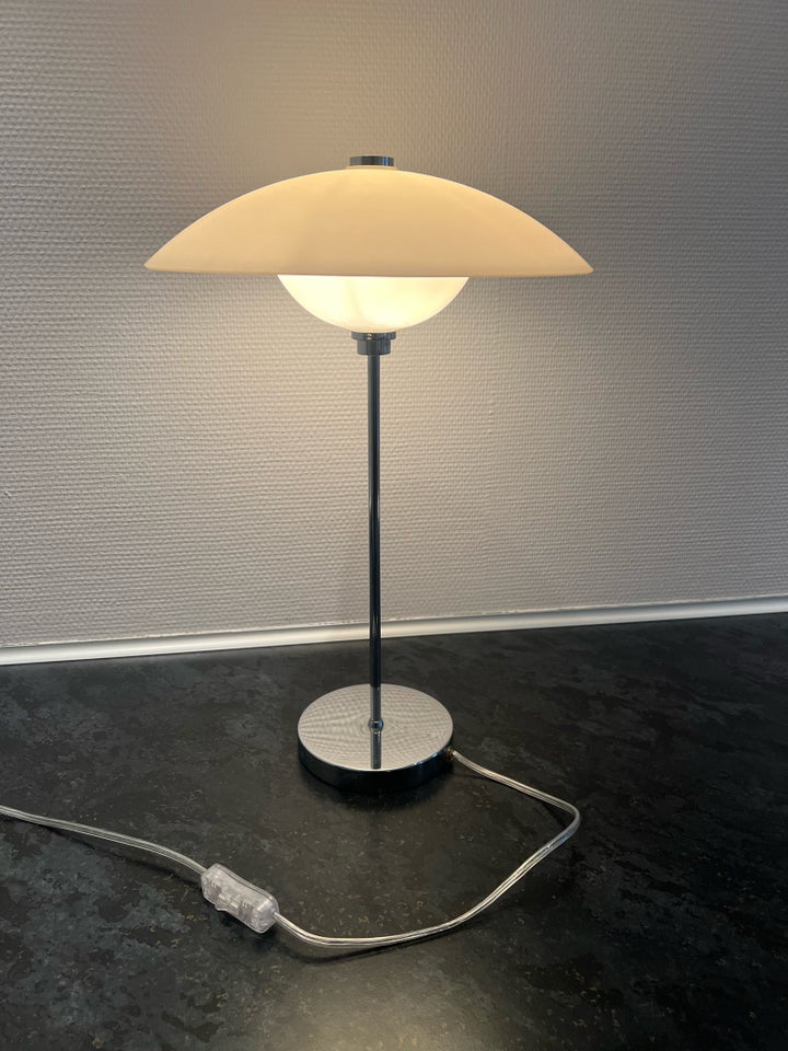 Anden bordlampe