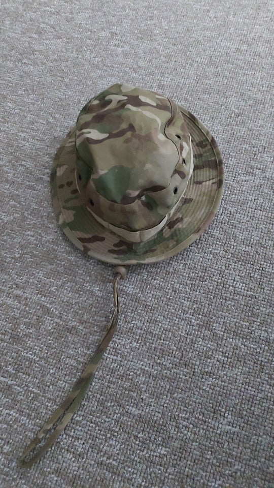 Hat, Forsvaret, str. 59