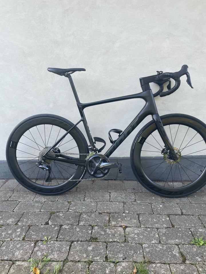 Herreracer, Giant Defy Advanced