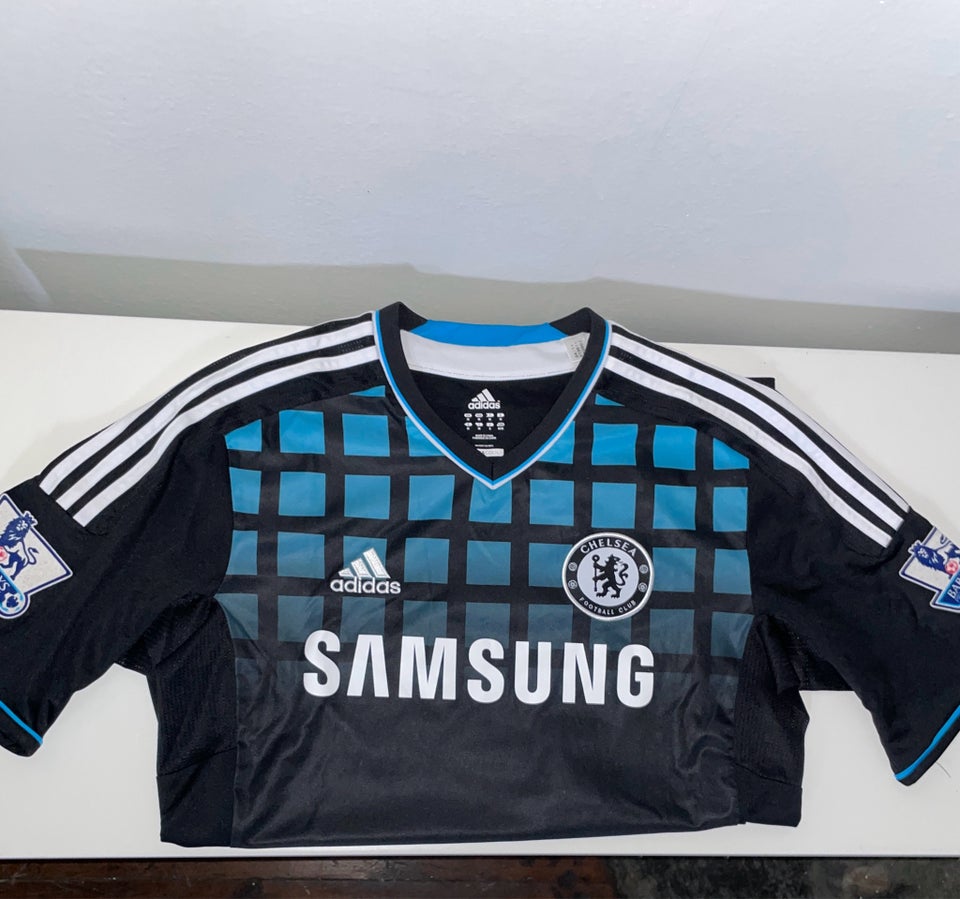 Fodboldtrøje, Chelsea, Adidas