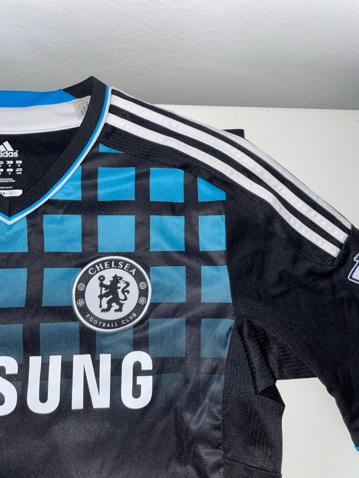 Fodboldtrøje, Chelsea, Adidas