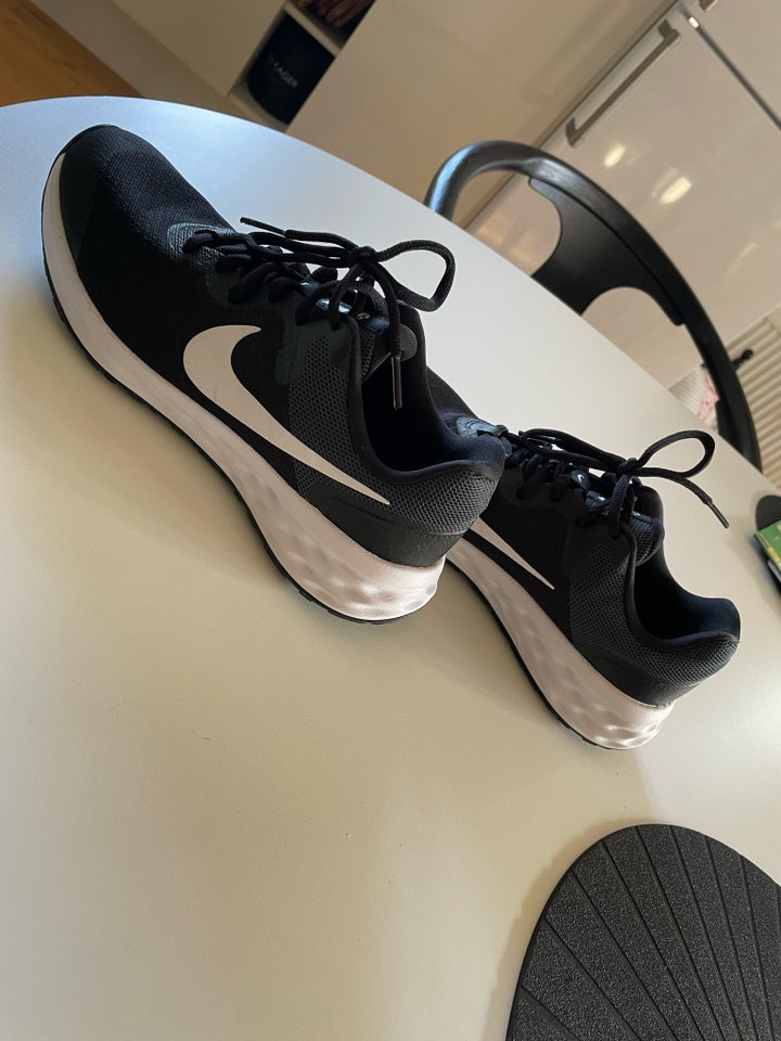 Sneakers, str. 38, Nike