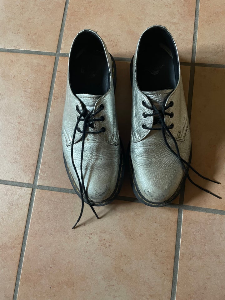 Anden damesko, str. 38, Dr. Martens