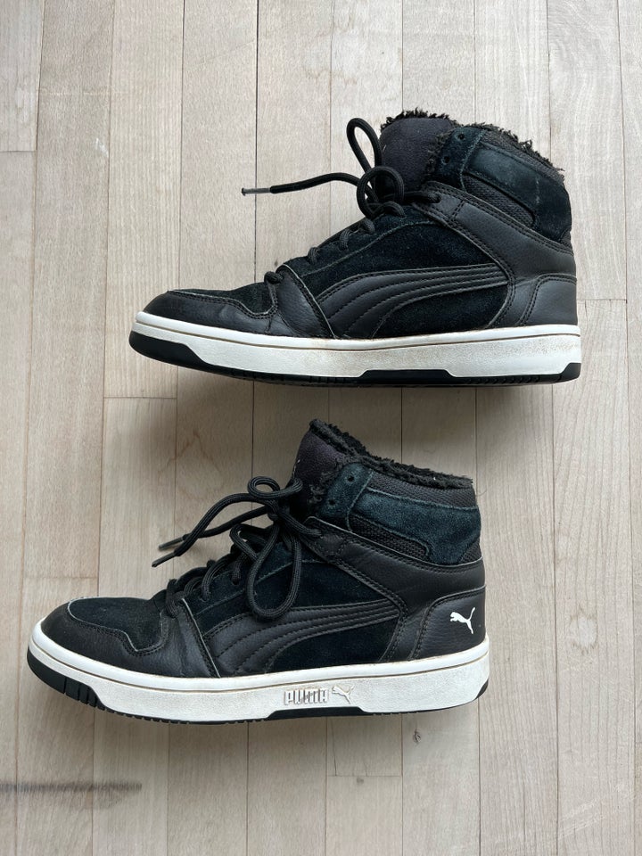 Sneakers, str. 39, Puma