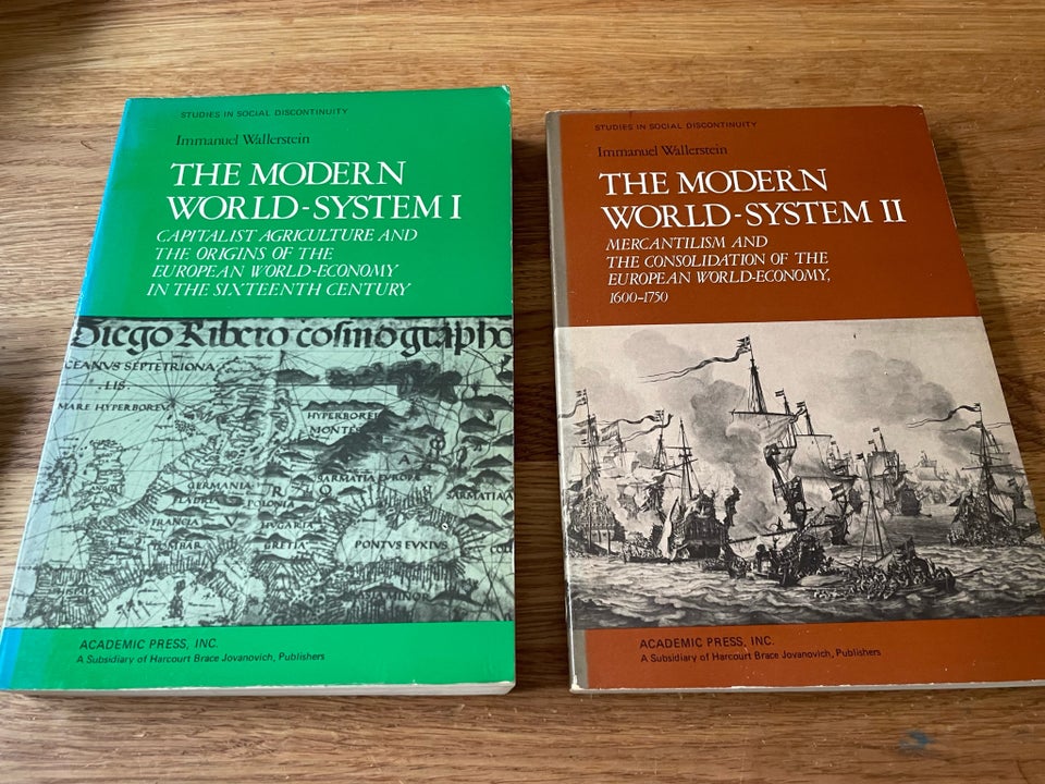 The Modern World System 1-2,