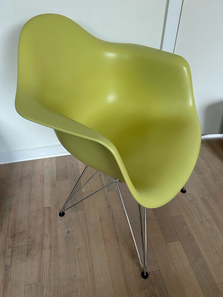 Spisebordsstol Plastik  Eames