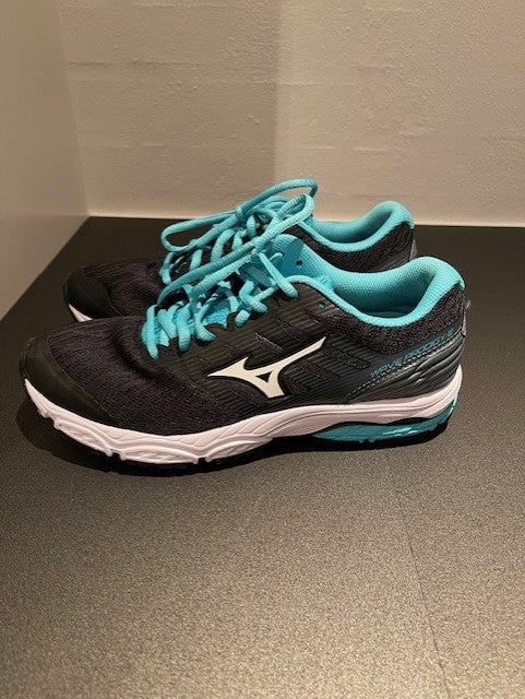 Sportssko, str. 38,5, Mizuno