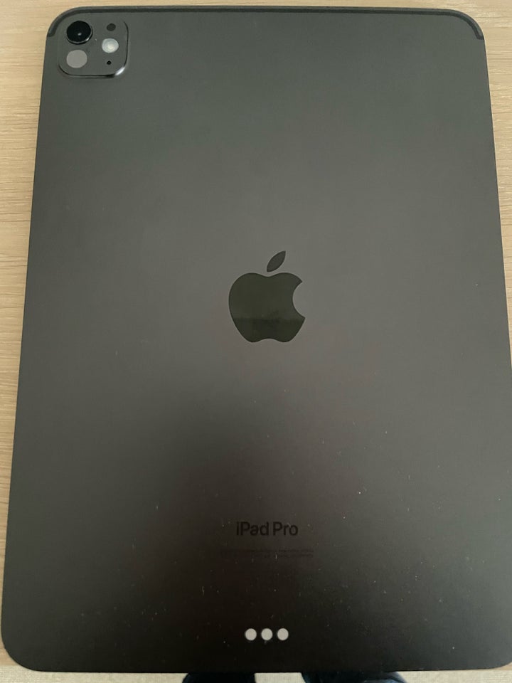 iPad Pro 6, 256 GB, sort