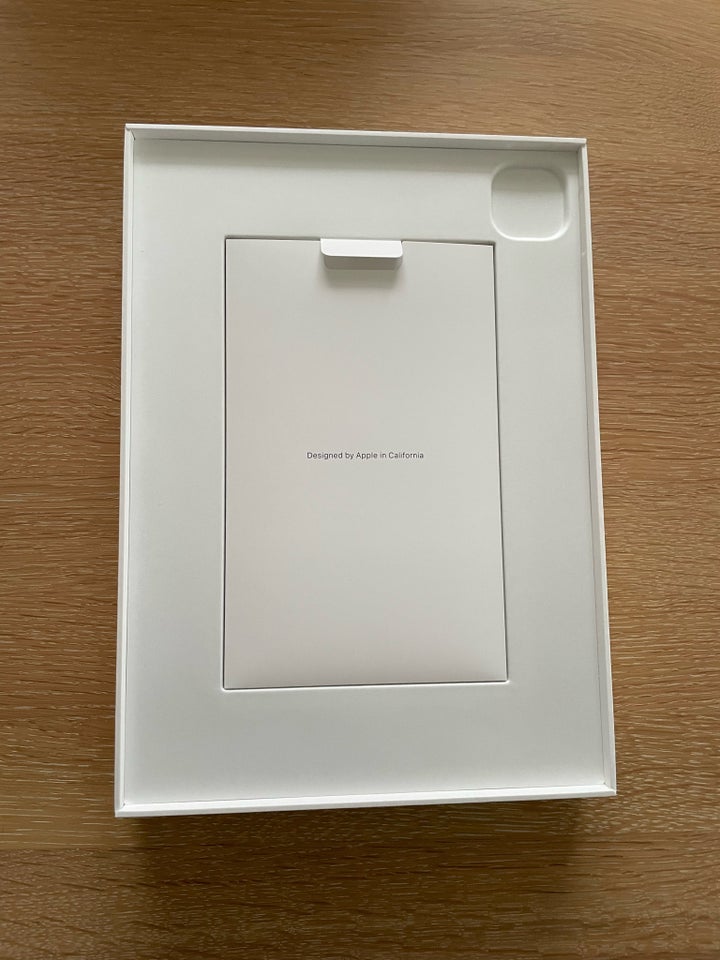 iPad Pro 6, 256 GB, sort