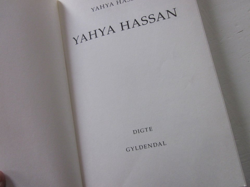 DIGTE, YAHYA HASSAN, genre: digte