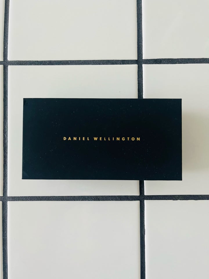 Dameur, Daniel Wellington