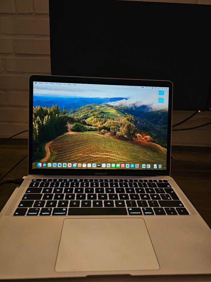 MacBook Air Retina 13-inch 2019