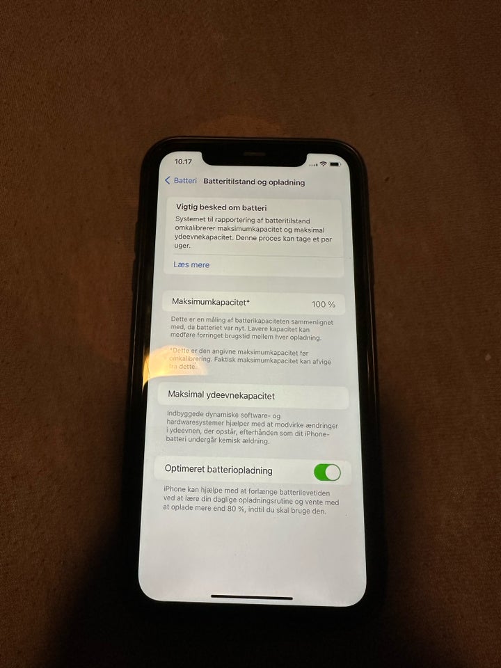 iPhone 11, 64 GB, rød