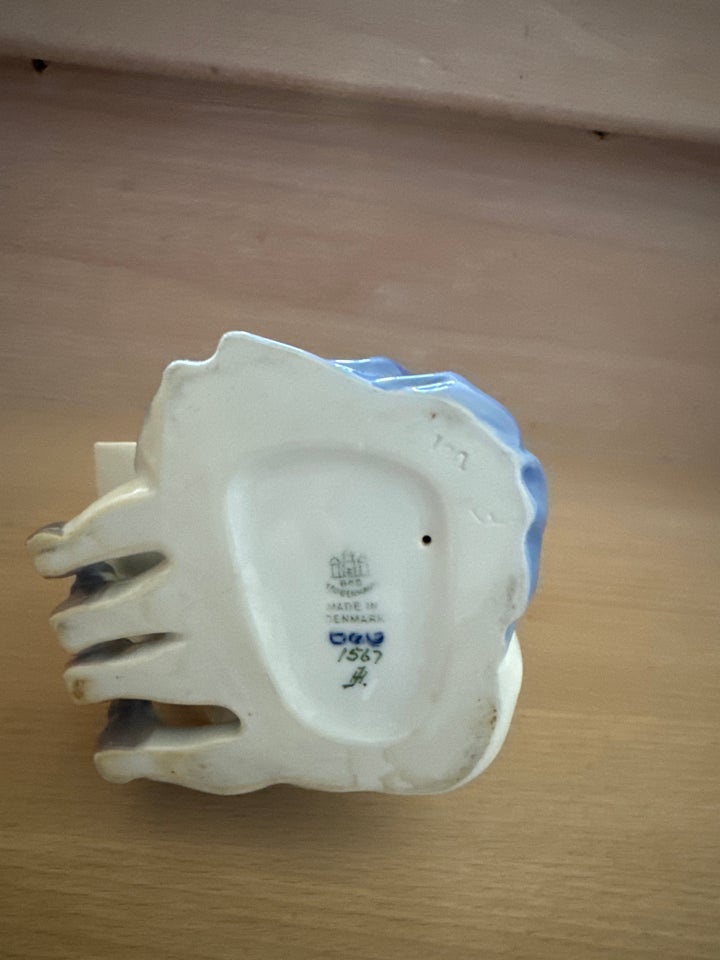 Porcelæn, Læsende børn