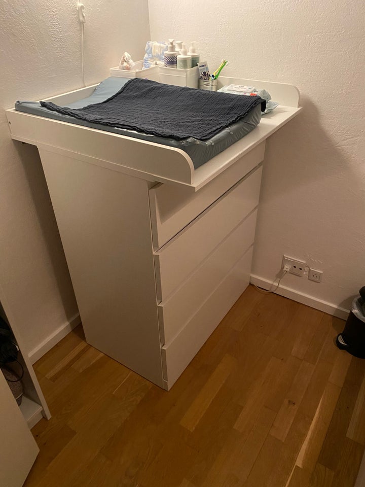 Puslebord, Ikea malm