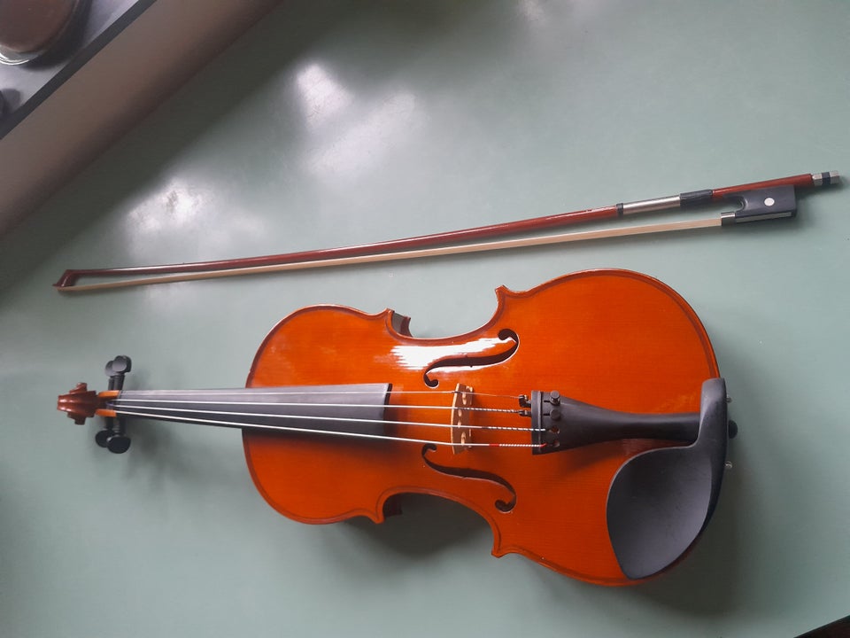 4/4 Violin