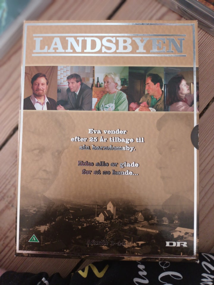 Landsbyen DVD komedie